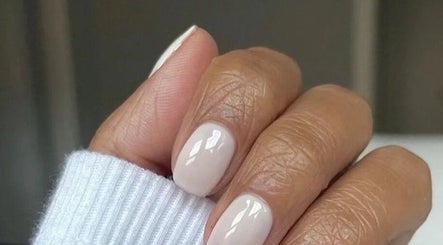 Elegant nude manicured nails at Mariya Nail Style, Ръжица, Burgas, BG. Perfect glossy finish.