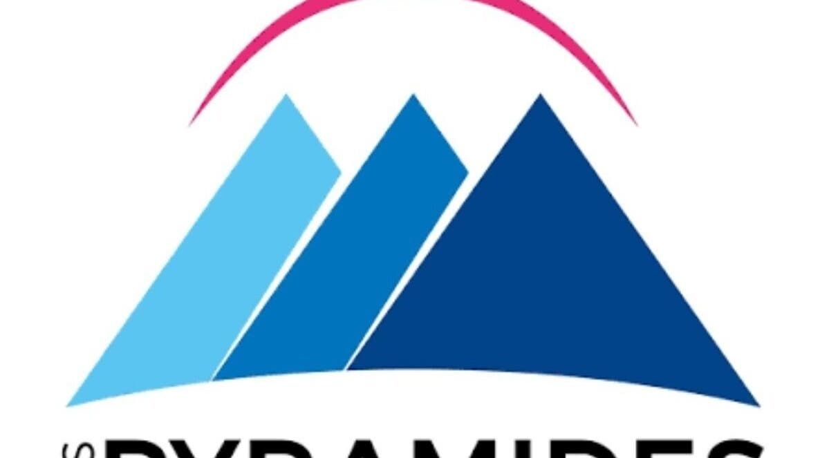 Logo de Cabinet -Les pyramidesclub à Le Port-Marly, Île-de-france, FR.