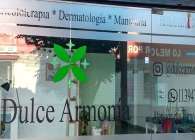 Exterior de Dulce Armonía, Villa Tesei, Provincia De Buenos Aires, AR, mostrando servicios de bienestar.