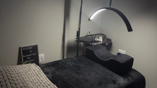 Blaauwtiful brows & lashes