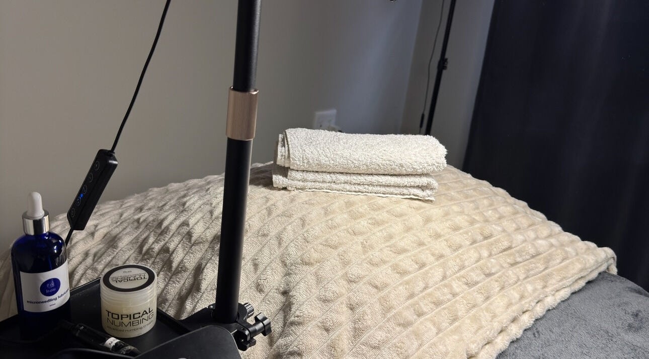 Relaxing therapy setup at Blaauwtiful Brows & Lashes, Pretoria, Gauteng, ZA with soft towels and skincare products.