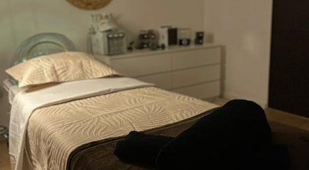 Sala de tratamento em Yeshua - Centro de Cuidados Integrados, Braga, Braga, PT, com ambiente acolhedor.