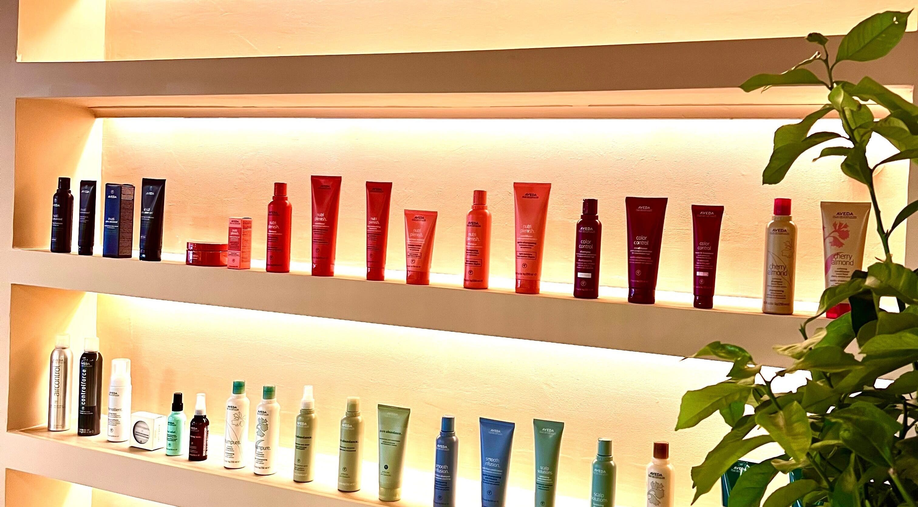 Elegant product display at Umeo Marbella, Marbella, Andalucía, ES highlighting beauty essentials.