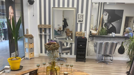 Peluquería y Estética Grupo C&P