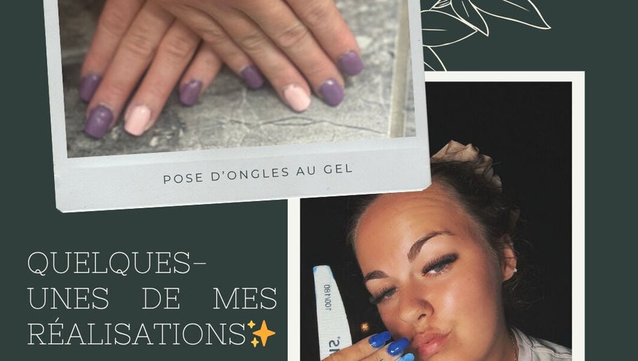 Nail art display at BADDIE ERA STUDIO, Québec, Québec, CA featuring gel polish in purple and pink tones.