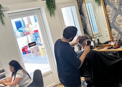 Σαλόνι ομορφιάς στο Yo Black Mamba, Μύκονος, Ελλάδα, GR