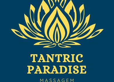 Logotipo estilizado do Tântric Paradise Massagem, Rio De Janeiro, Rio De Janeiro, BR, em azul e dourado.