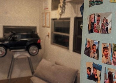 Fun kids zone at Hopes 4 Hair, Melbourne, with playful ambiance and joyful snapshots on display.