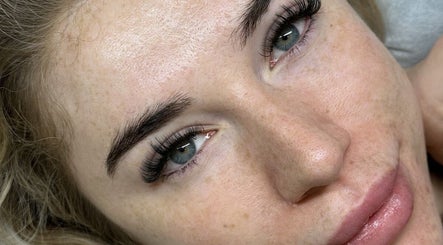 Close-up of perfectly styled eyelashes at Bellora Beauty, Southport, Queensland, AU.