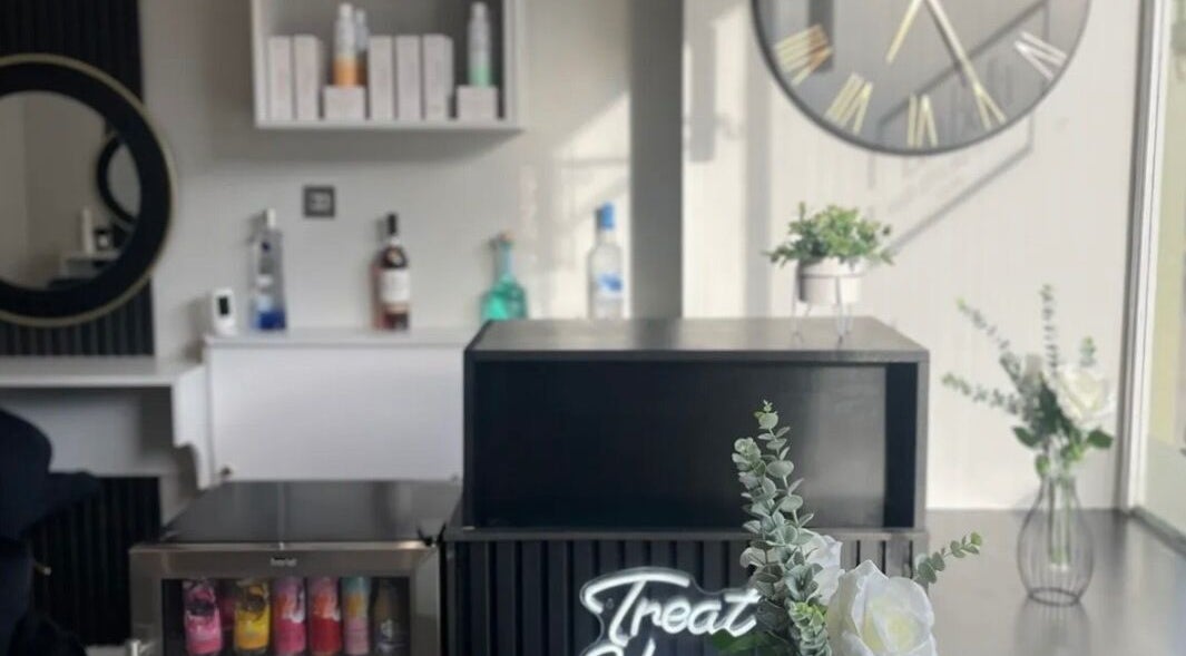 Elegant interior of Hair by Steph La Bella in Tranent, Scotland, GB with chic decor and soothing color tones.