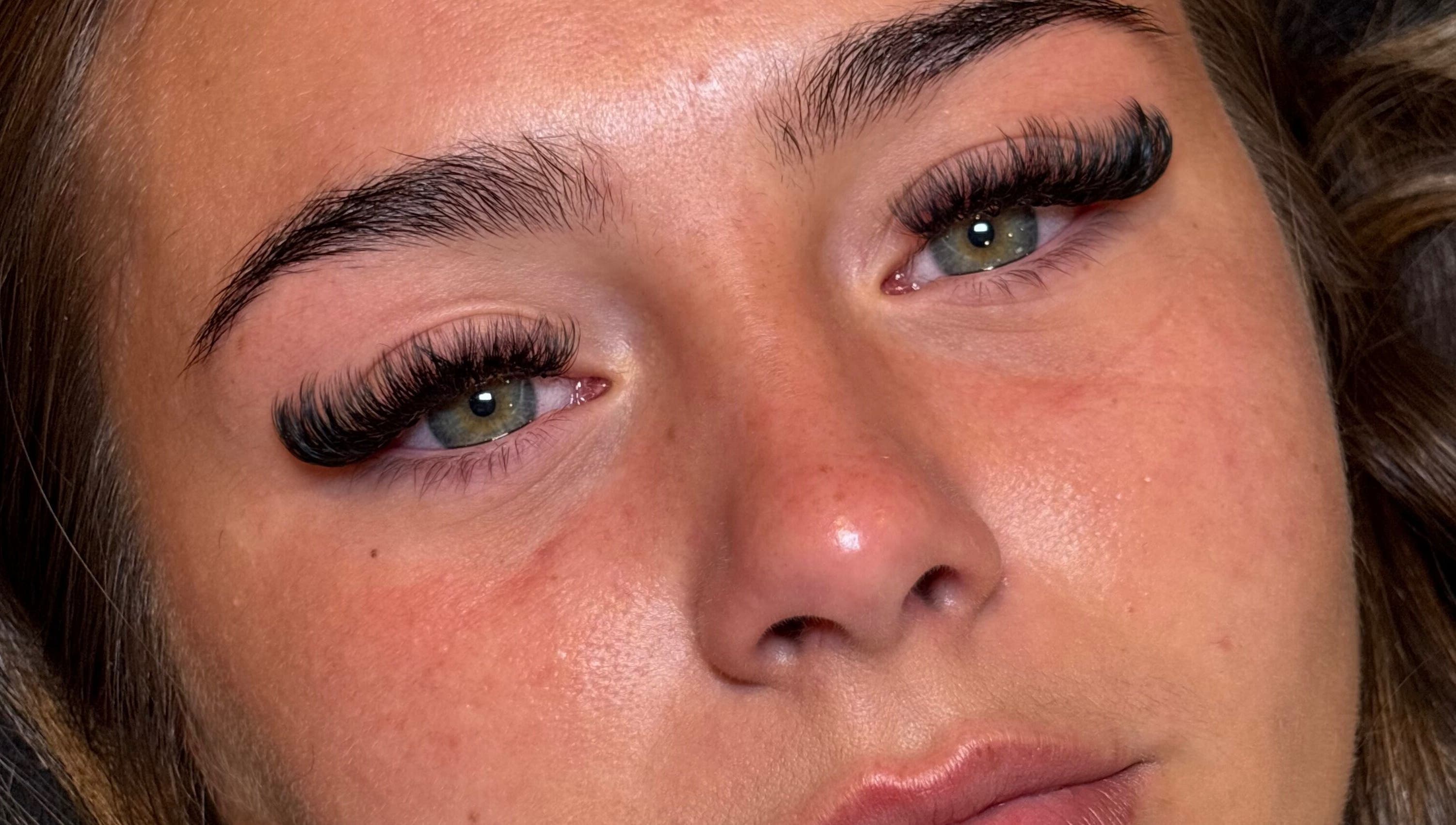 Lush eyelash extensions at Lash empower by Courtney, Moulton, England, GB delivering a volumized look.