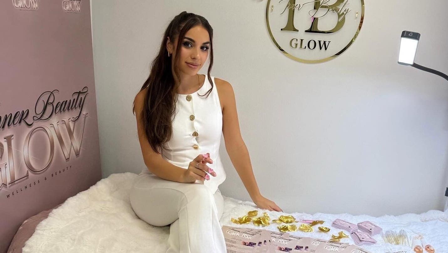 A serene setting at Inner Beauty Glow, London, England, GB, showcasing elegance and comfort in a wellness room.
