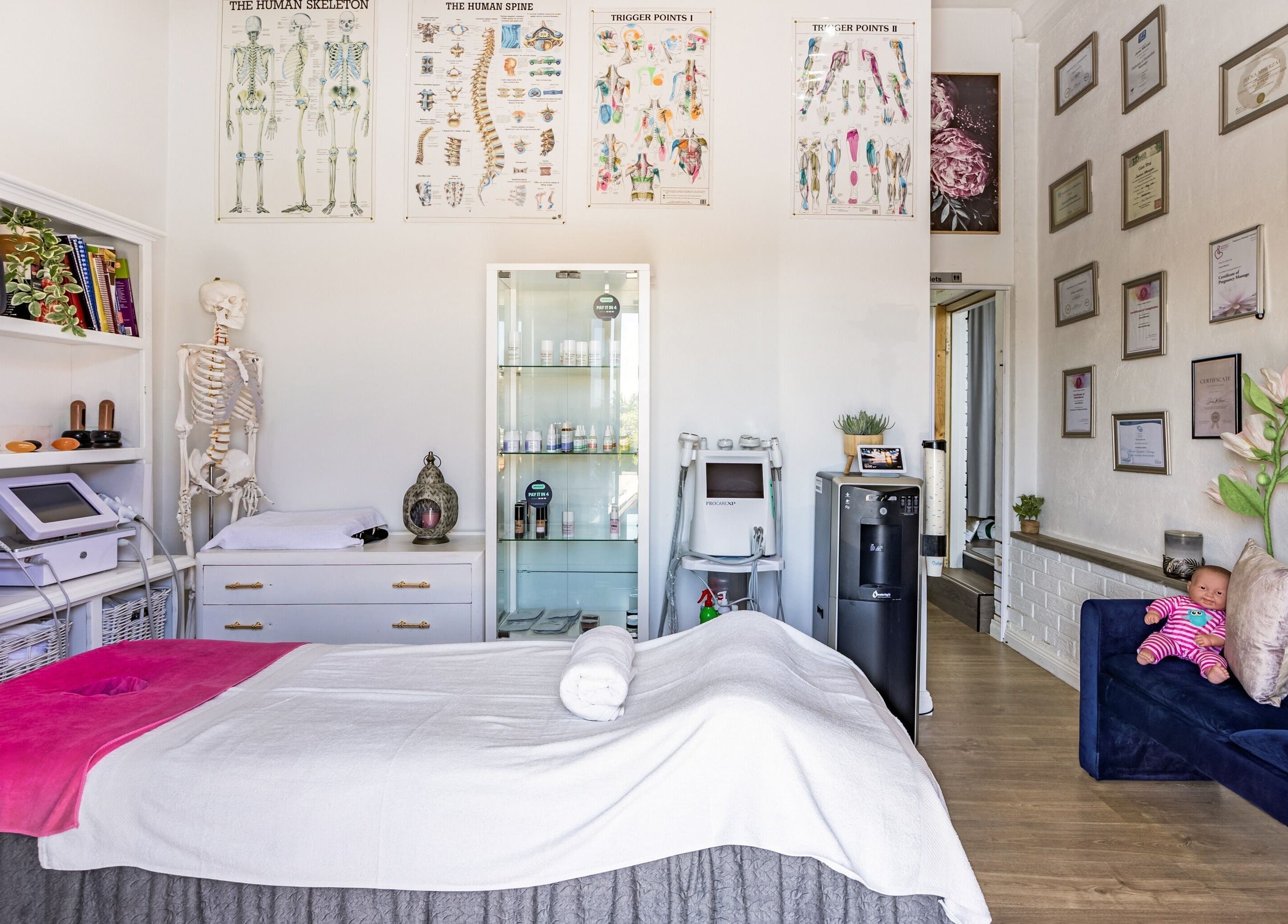 Cozy therapy room at Blossom Remedial Therapist, Melbourne, Victoria, AU with a massage table and decor.
