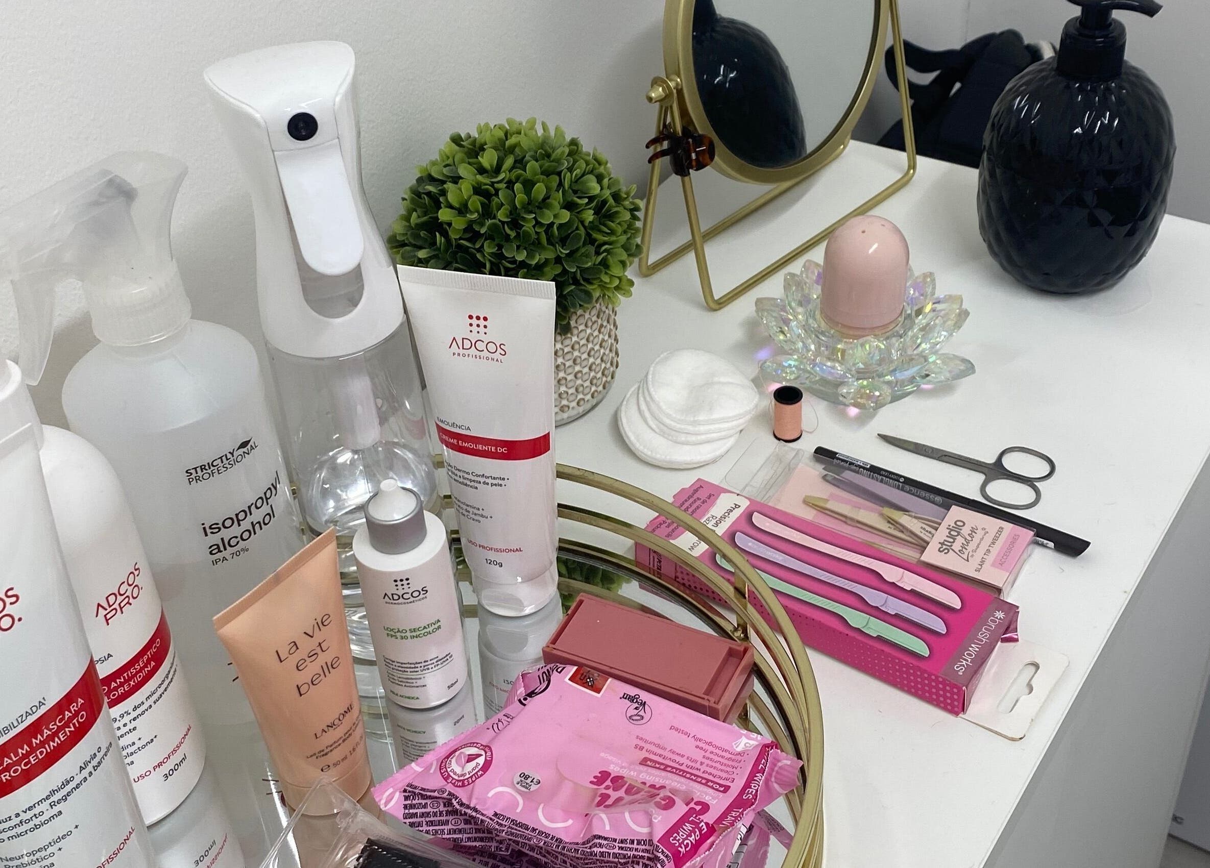 Beauty tools and skincare at Duo Essence, Dublin, County Dublin, IE showcase a ready-to-use professional setup.