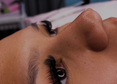 Lash Me eyelash extensions in Dudley Park, Western Australia, AU, showcasing expert application.