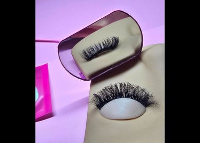 Luxury eyelash extensions displayed with a mirror reflection at BROOKE ASHTON EDEN, Niagara Falls, Ontario, CA.