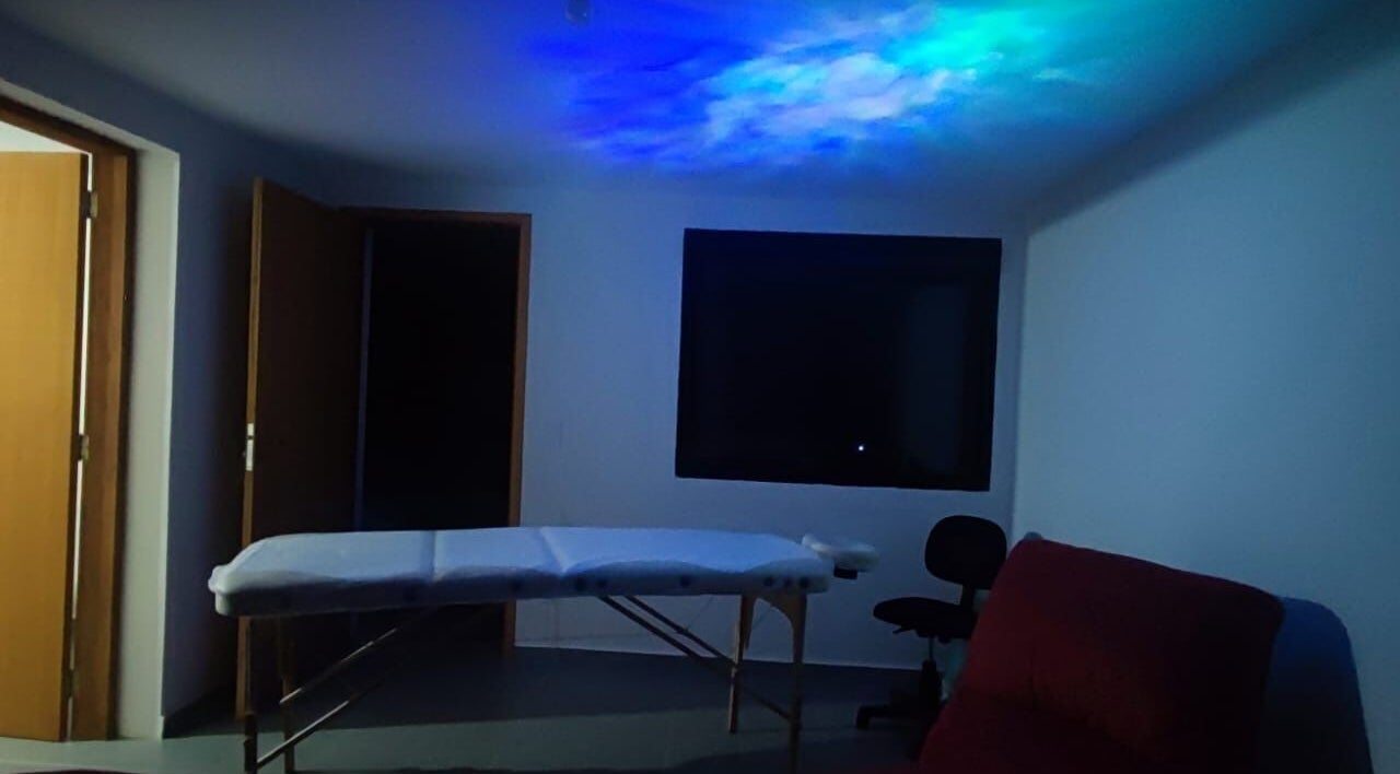 Sala de massagem relaxante em ÁGUIDA Home Studio de Massagem Relaxante, São Paulo, São Paulo, BR.