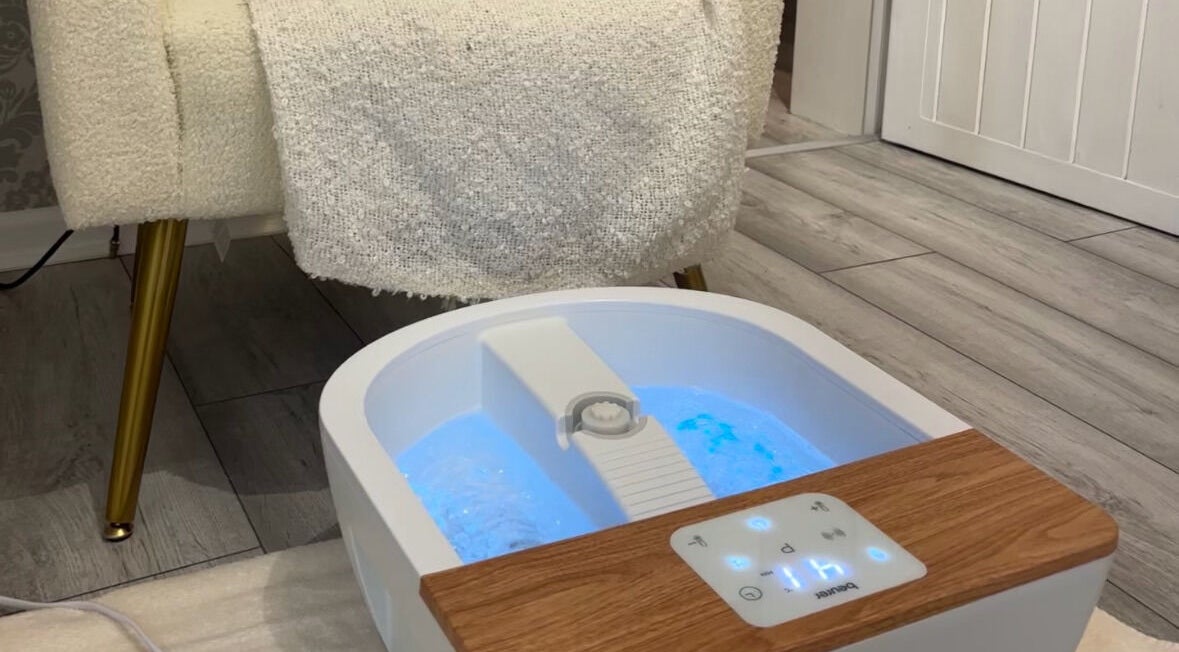 Foot spa bath setup at Rache’s Retreat in Wareham, GB offers a relaxing wellness experience.