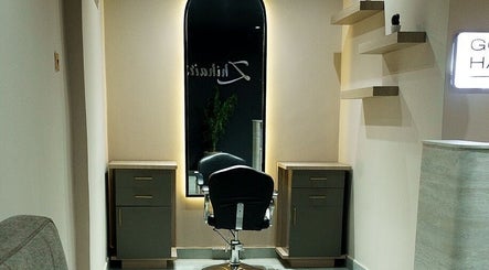 Modern salon chair at Zhihairspa in Port Harcourt, Rivers, NG, showcasing sleek and stylish design.