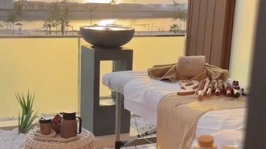 NivaMone Royal Beauty