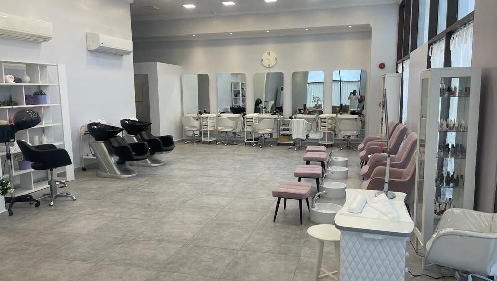 صالون Beauty Forever المميز في الخُبر، المنطقة الشرقية، SA يقدم تجارب تجميل مختلفة في أجواء راقية.