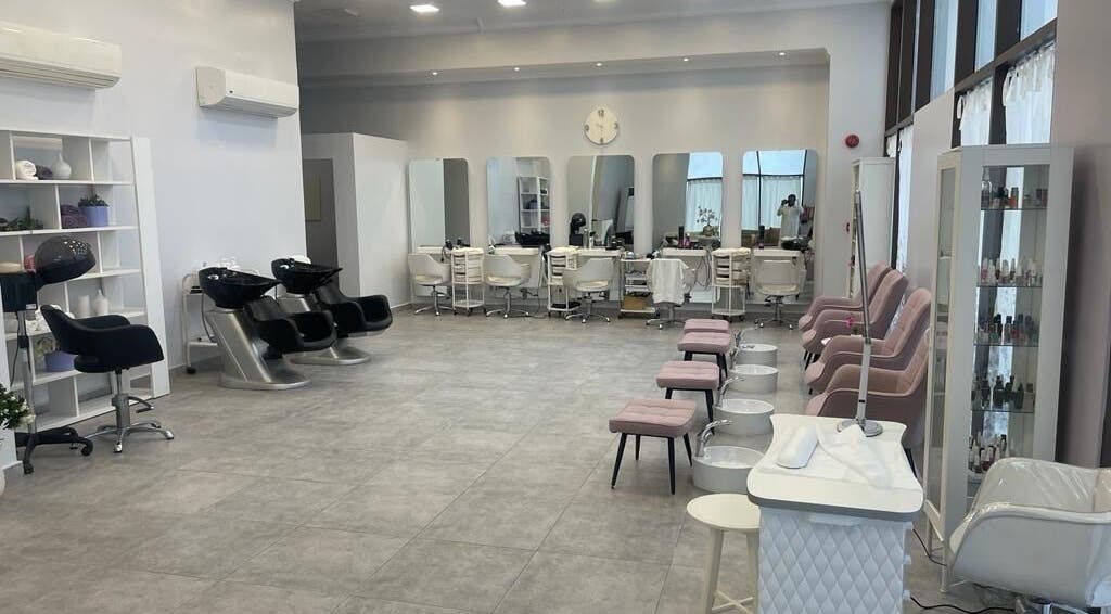 صالون Beauty Forever المميز في الخُبر، المنطقة الشرقية، SA يقدم تجارب تجميل مختلفة في أجواء راقية.