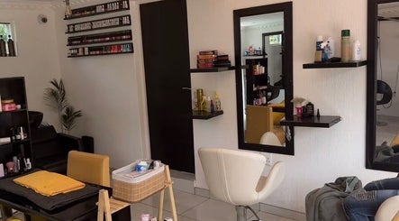 Interior of Mellyz Beauty Studio in Randburg, Gauteng, ZA showcasing a stylish salon setup.