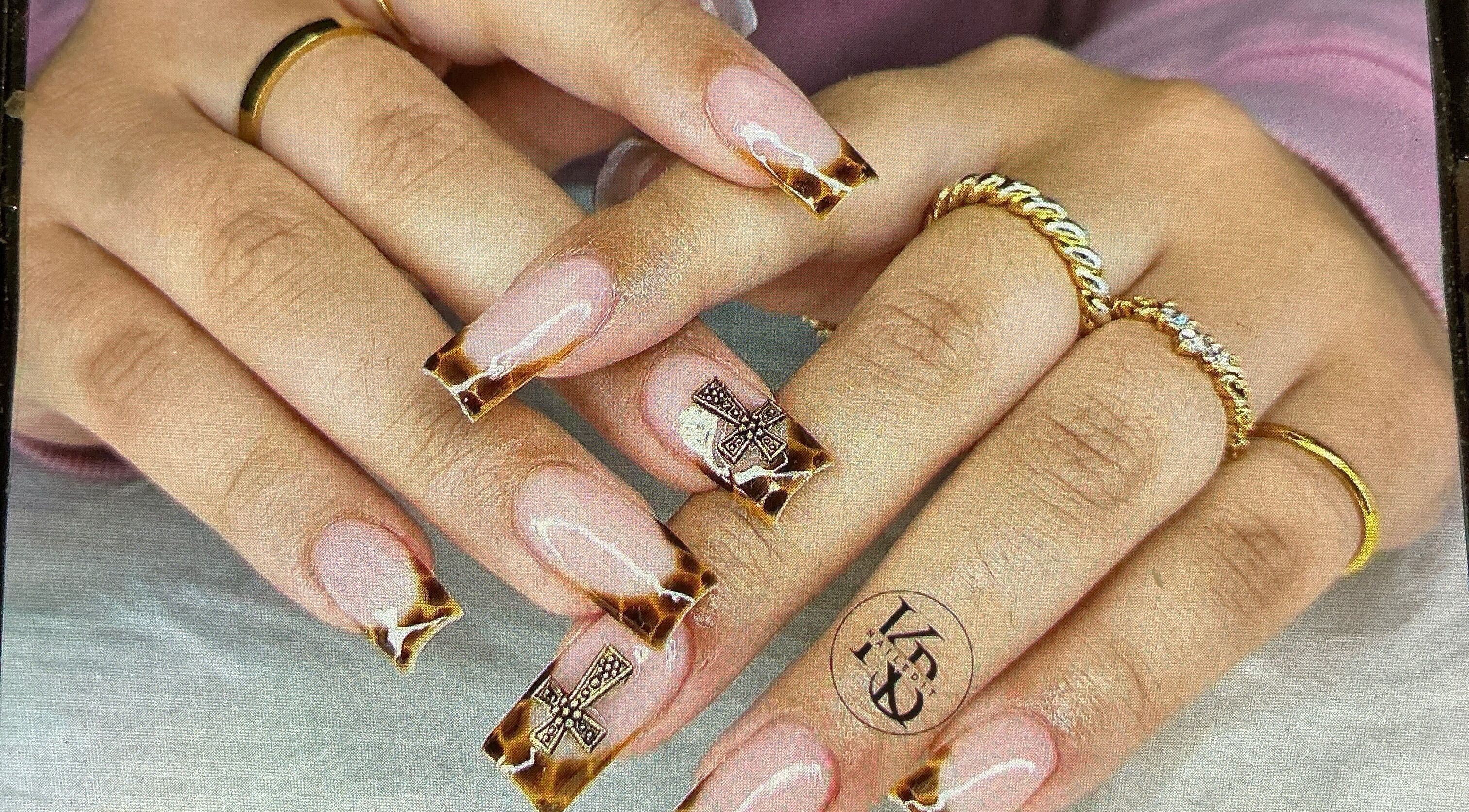 Stylish nail design with leopard accents by Kb nailed it, Whitby, Ontario, CA.
