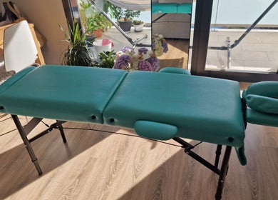 Camilla de masaje en Masaje a domicilio Barcelona - John Fuentes, Barcelona, Catalunya, ES.