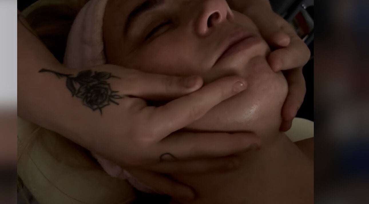 Facial massage at Luxury by Leah, Redditch, England, GB. Relaxation through expert hands.