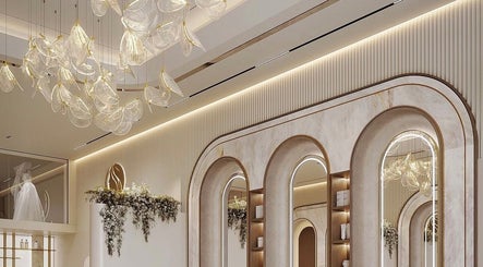 Luxurious interior of Laviish Luxe Beauty in Houston, Texas, US with elegant lighting and decor.