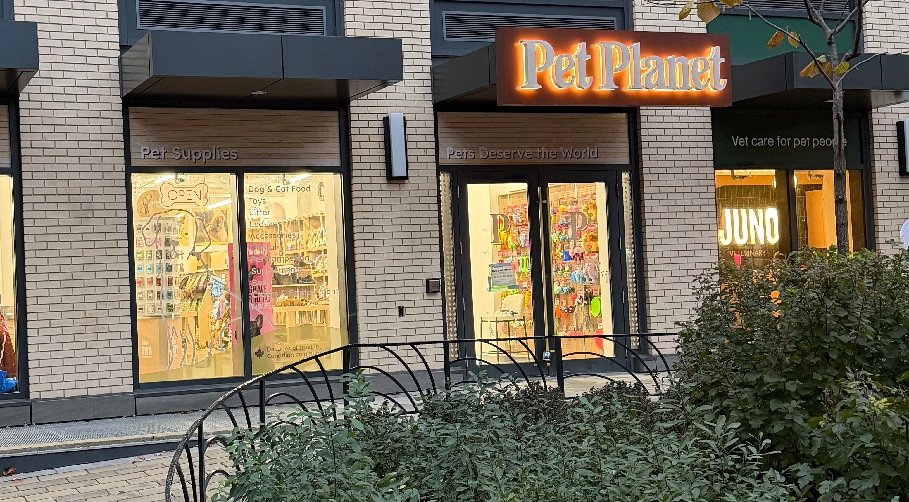 Exterior view of Pet Planet Toronto, a pet supply store in Toronto, Ontario, CA.