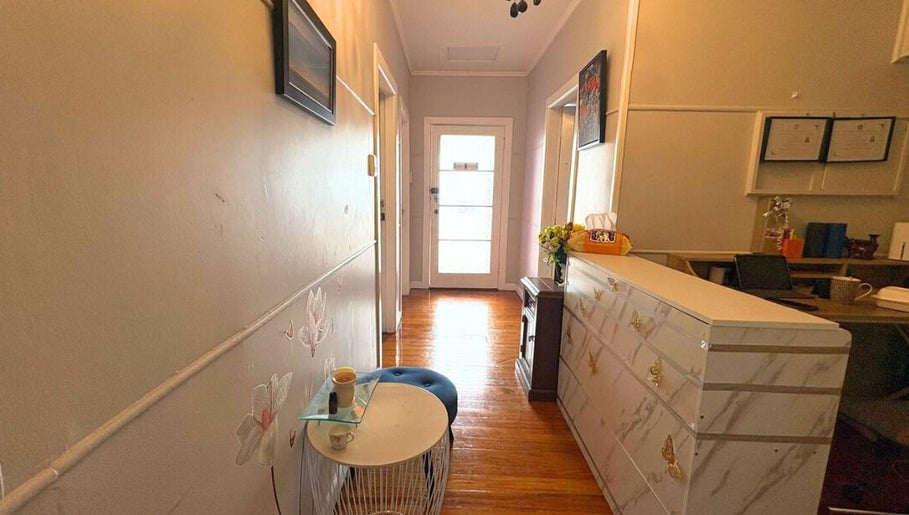 Reception area of Thai Massage By Alice, Gisborne, Gisborne Region, NZ with elegant decor.