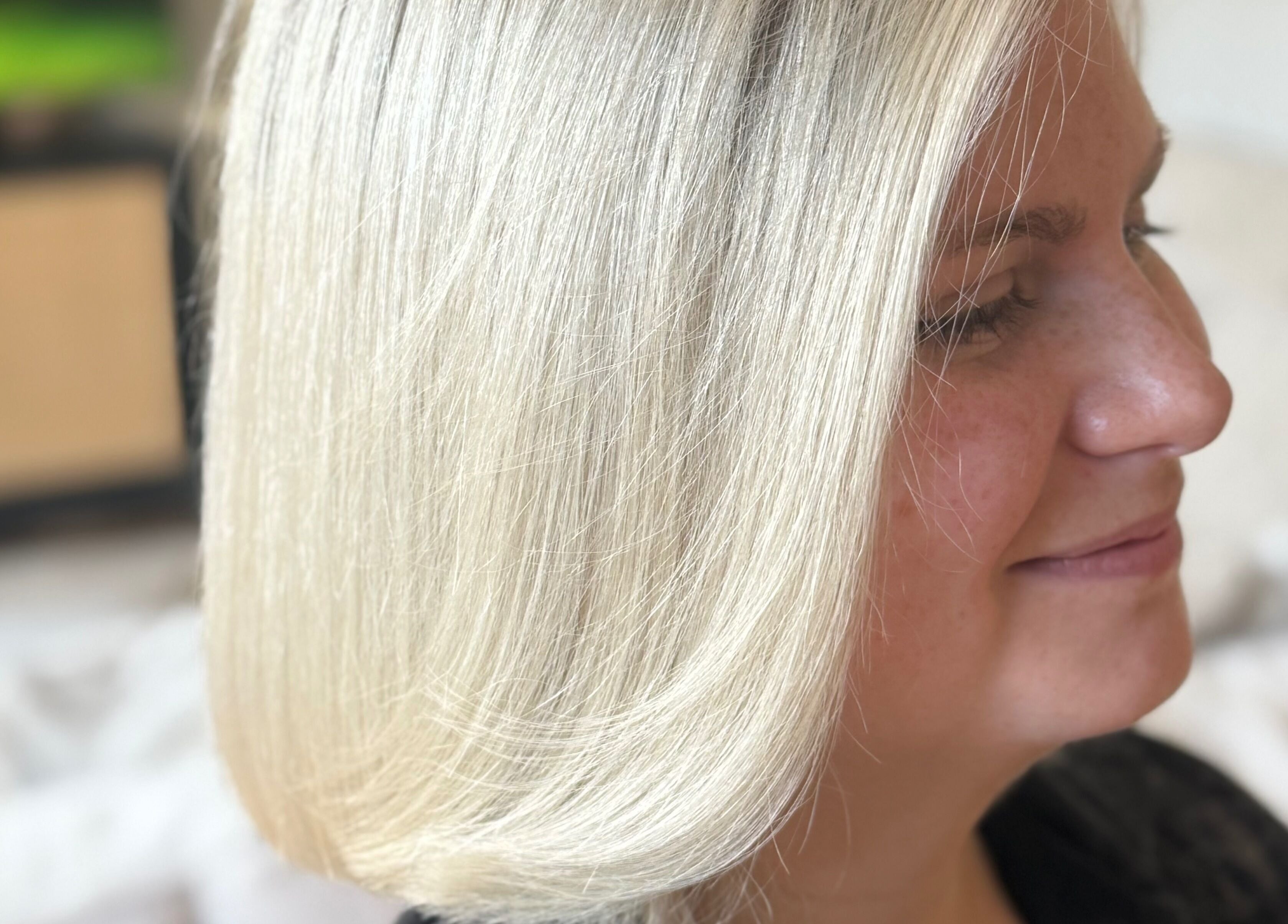 Stylish blonde haircut by Hair by Jasmine Eden in Henley-on-thames, England, GB. Perfect blend of beauty and style.