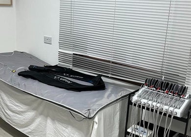 Σύγχρονος εξοπλισμός ομορφιάς στο OG aesthetics, Στρόβολος, Λευκωσία, CY για θεραπείες χαλάρωσης.