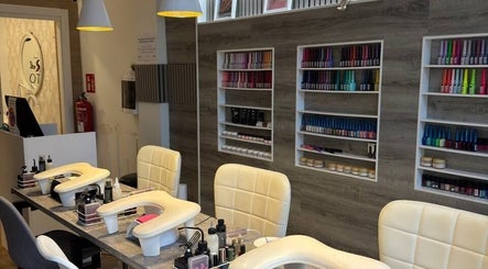 Interior de Salón de Manicura y Estetica - Anna be Uñas y Pestañas en Vitoria-gasteiz, Euskadi, ES.