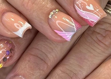 Uñas decoradas en Salón de Manicura y Estetica - Anna be Uñas y Pestañas, Vitoria-gasteiz, Euskadi, ES.