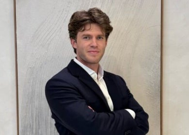 Professional setting interior at The Aesthetic House, London, England, GB, reflecting sophistication.