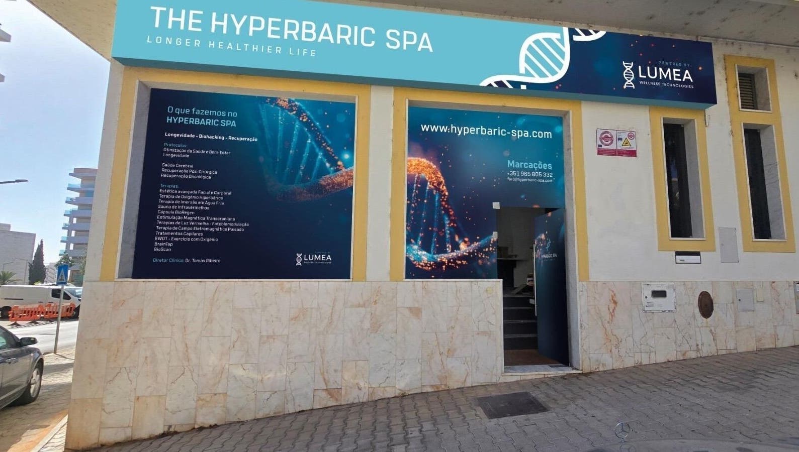 Entrance of Hyperbaric Spa Faro showcasing wellness services, located at Faro, Faro, PT.
