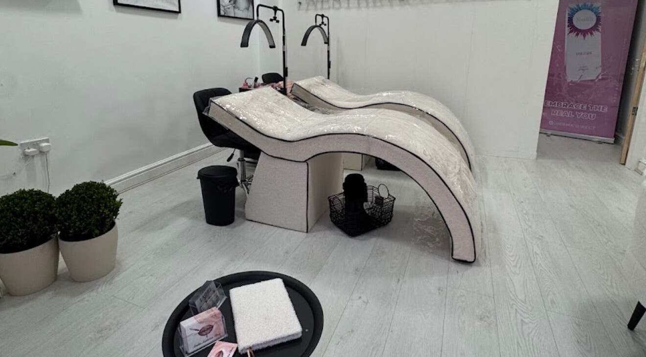 Relaxing spa chairs at Alexandra ad make up-lashes Birmingham, Birmingham, England, GB.