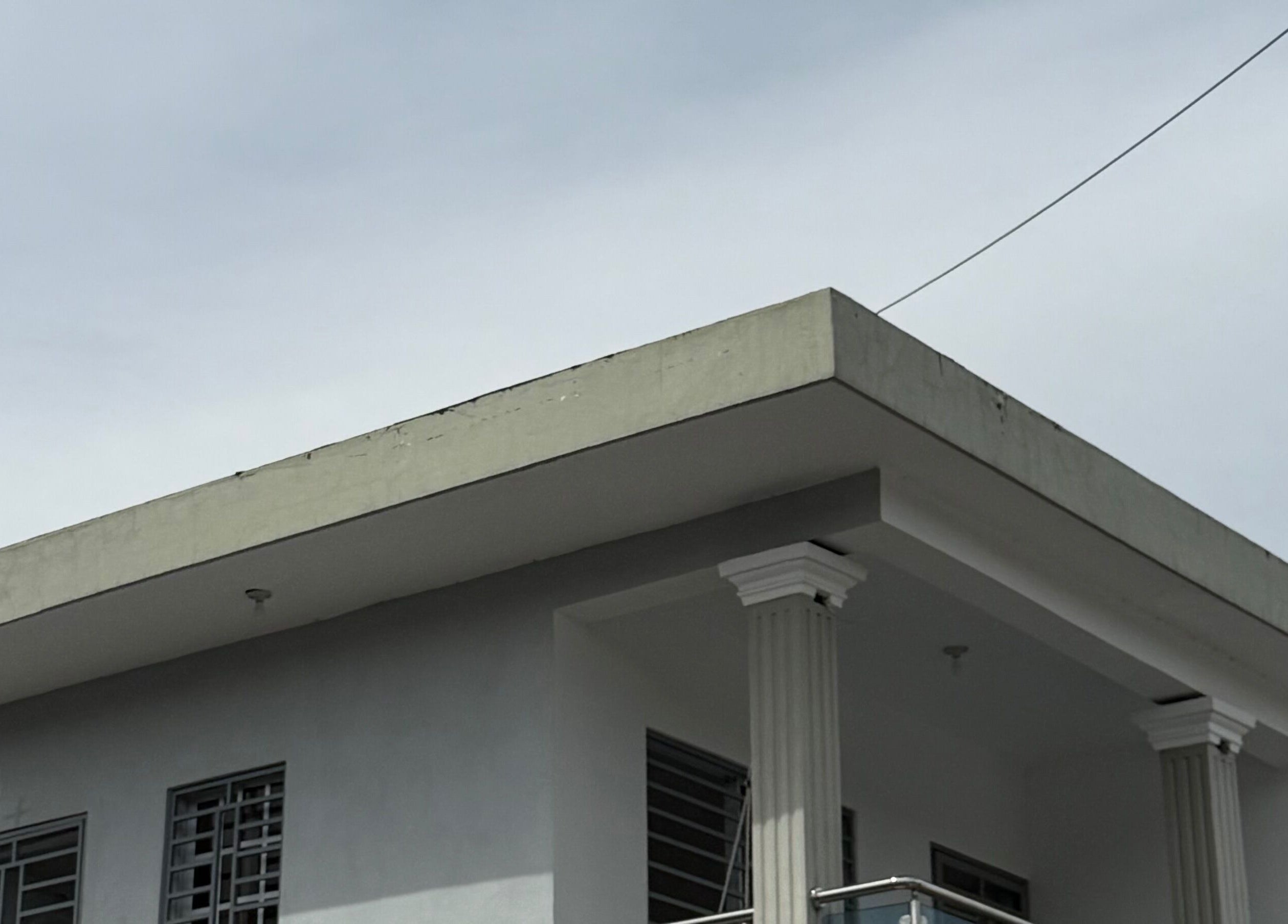 Modern facade of Mariaglam Studio in Bonao, Monseñor Nouel, DO featuring sleek architecture.