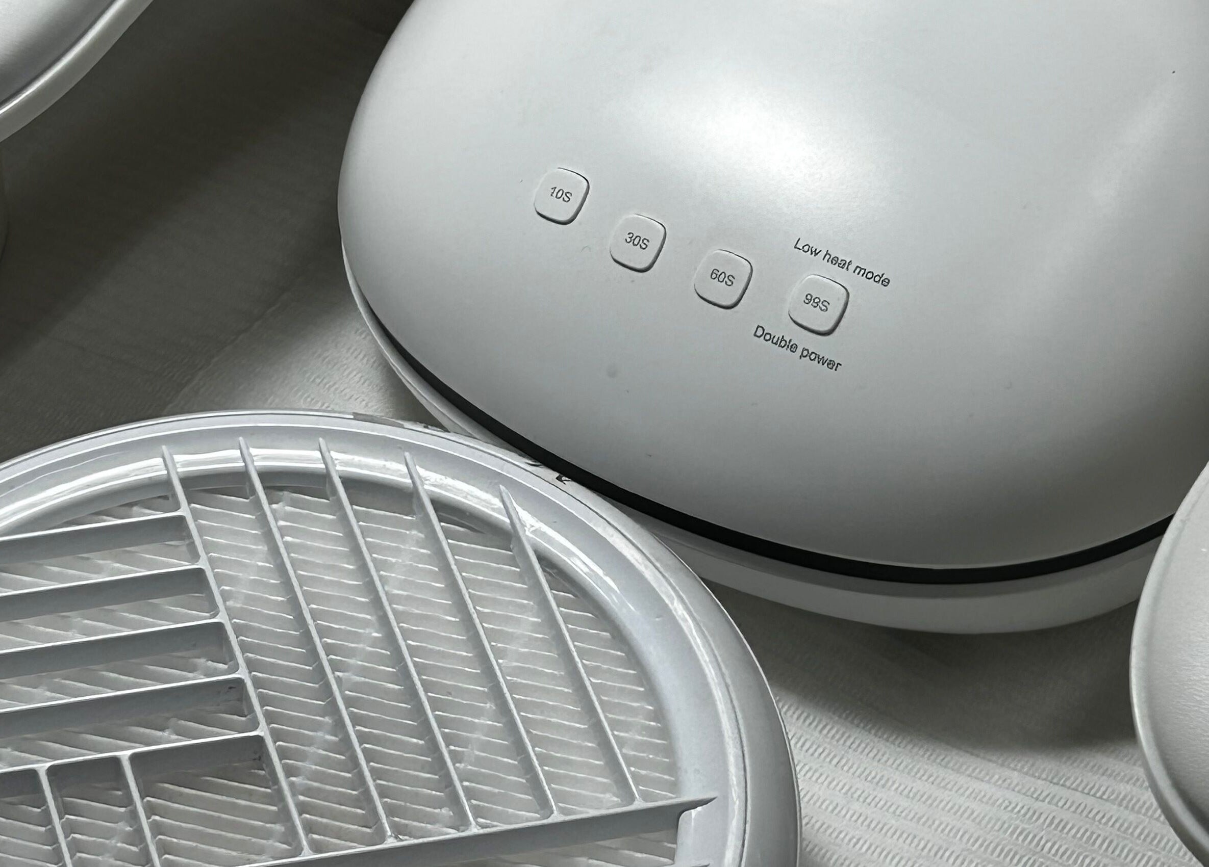 Nail dryer at glossi by kt, Blantyre, Scotland, GB for manicures.