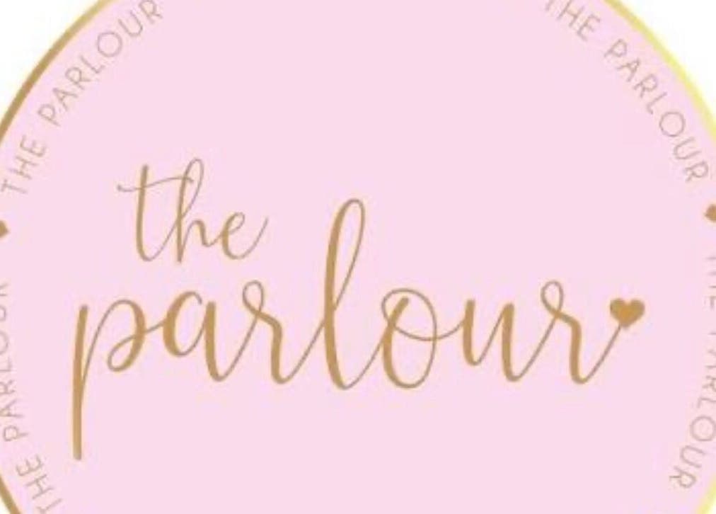 Logo of Get lashed with Lauren in Rothwell, England, GB with elegant pink and gold design.