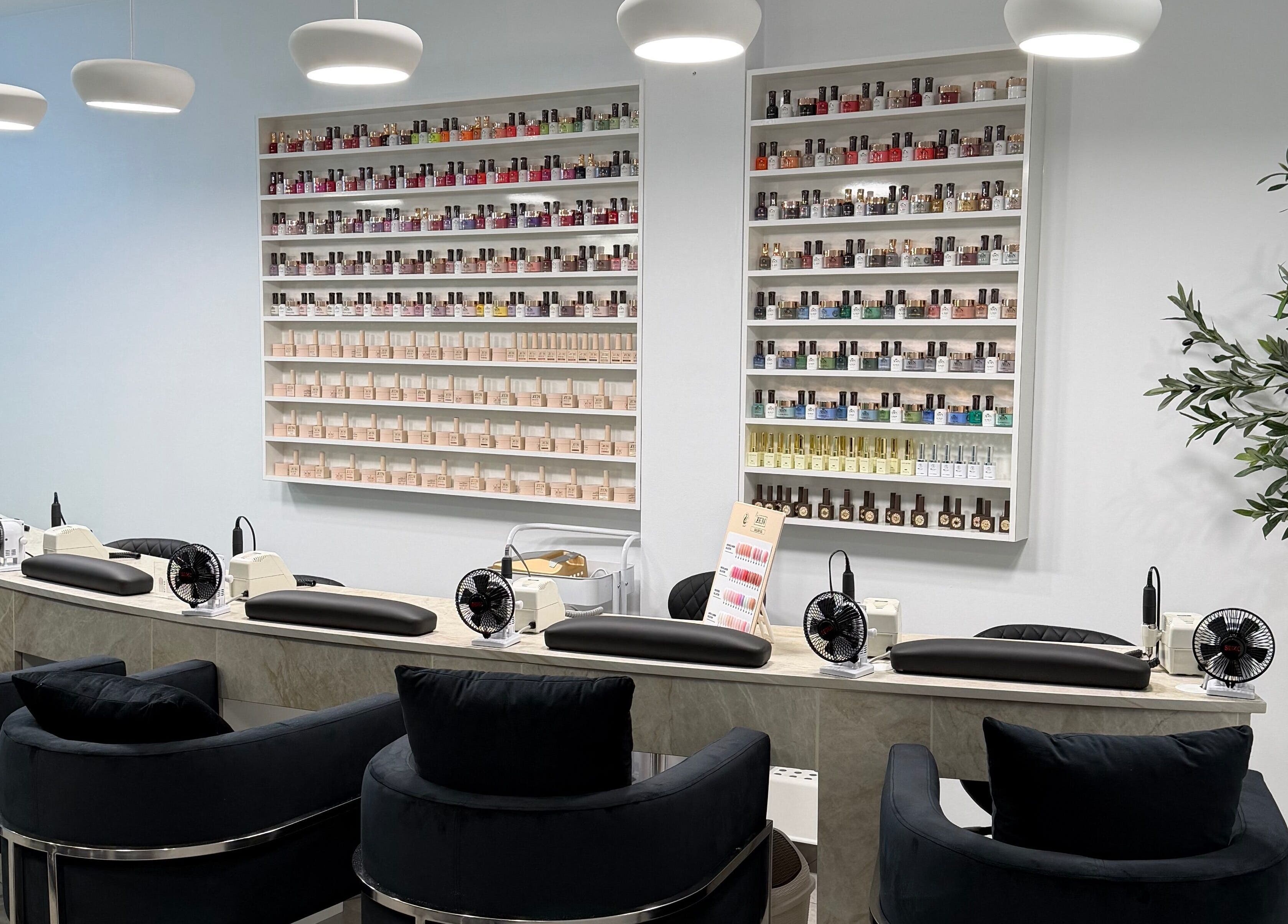 Best nails ever, Melbourne, Victoria, AU offers luxury manicures with diverse polish selection in a modern setting.
