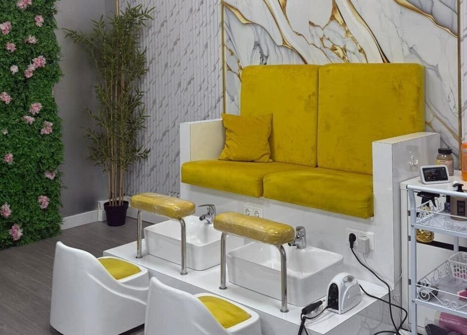 Zona de pedicura elegante en Estética la favorita, Alcalá De Henares, Comunidad De Madrid, ES.