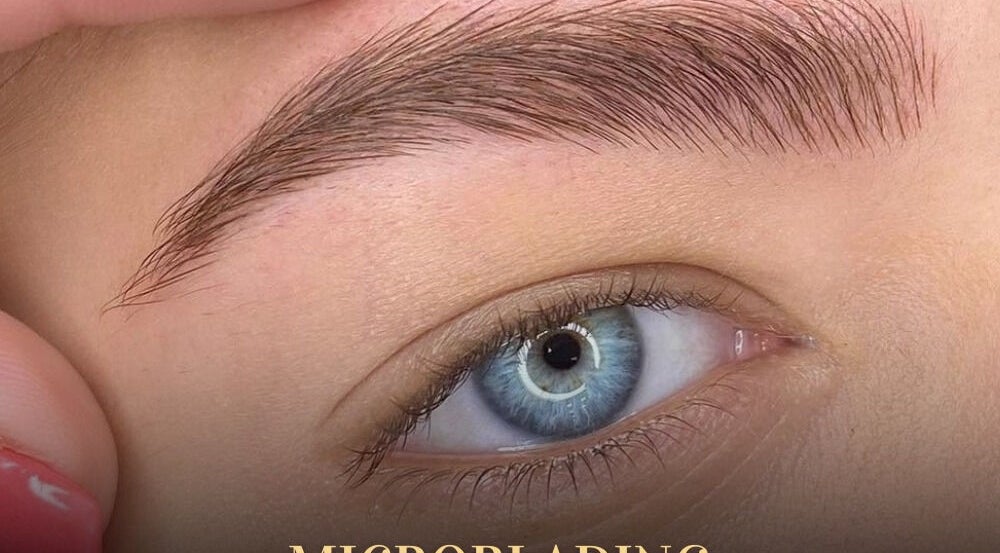 Microblading en Diego Rodriguez | Maquillaje Permanente, San Vicente, San José, CR. Detalle de cejas estilizadas.