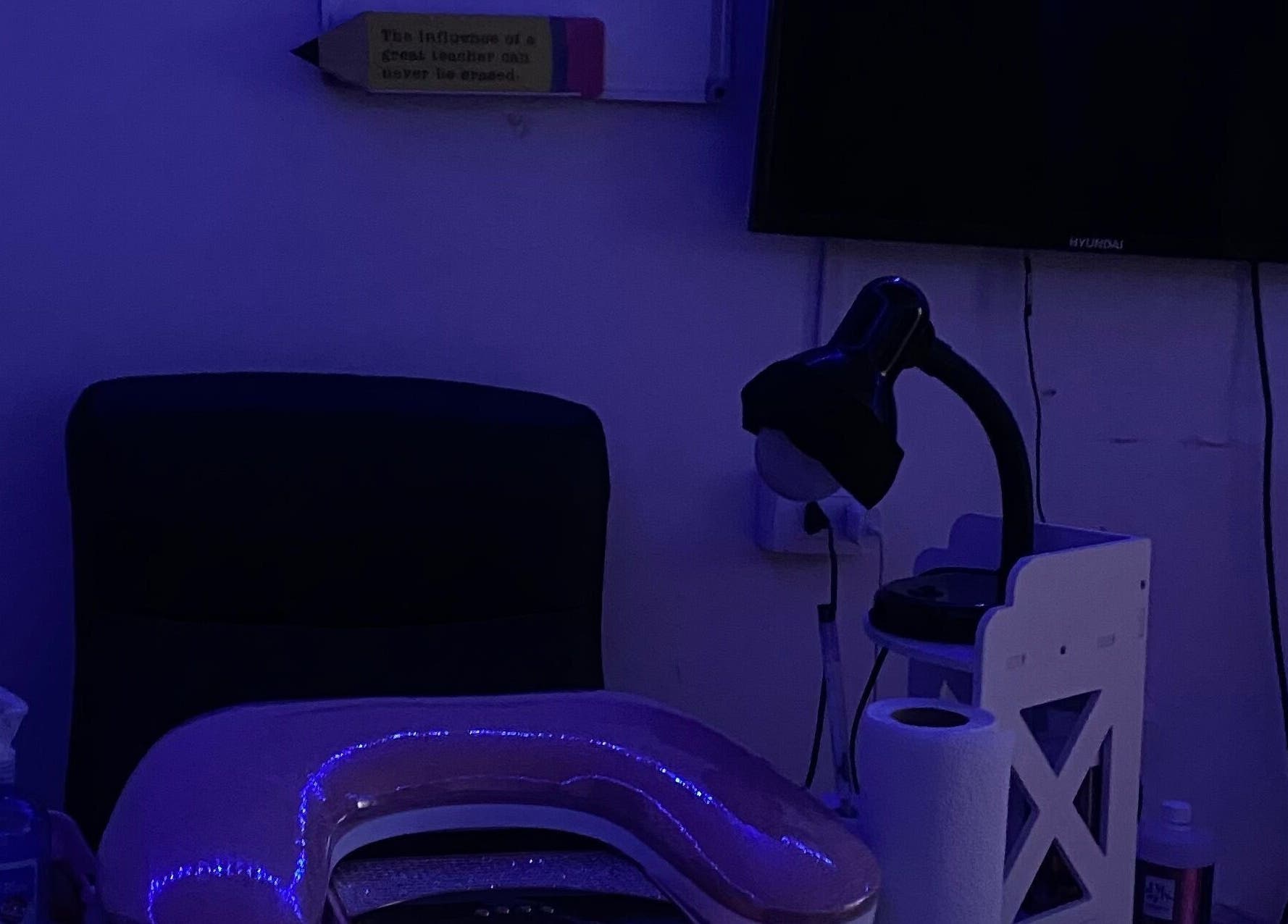 Nail studio at Belen.nails.pm in Puerto Montt, Los Lagos, CL with a calming ambiance and modern equipment.