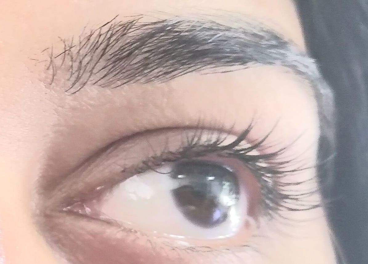 Close-up of styled eyelashes at juju beauty studio, Auckland, NZ highlighting refined beauty.