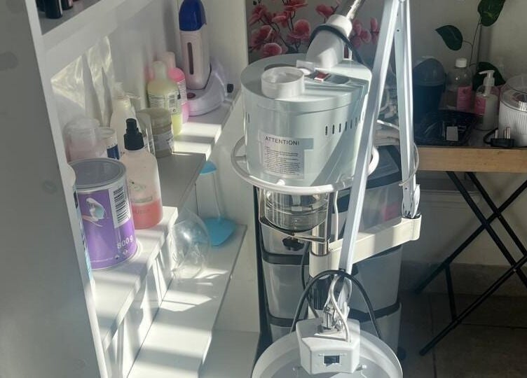 Sheckies Hair and Beauty Salon in Cape Town, Western Cape, ZA showcases a modern equipment setup for beauty treatments.