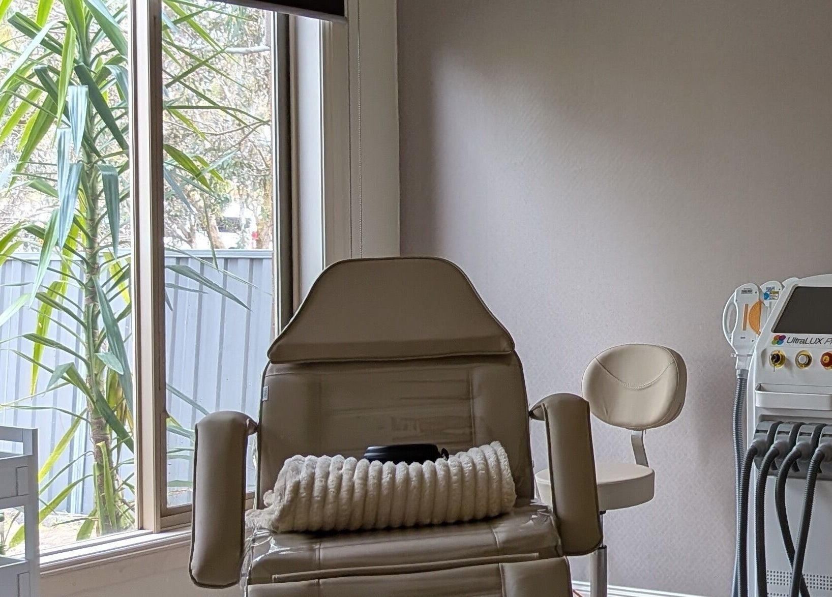 Lume Skin Aesthetics' tranquil treatment room with advanced equipment in Diamond Creek, Victoria, AU.